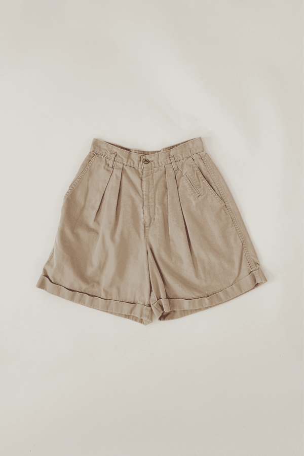 80s Vintage Levi’s Beige High Waist Shorts Size 8 Made in USA