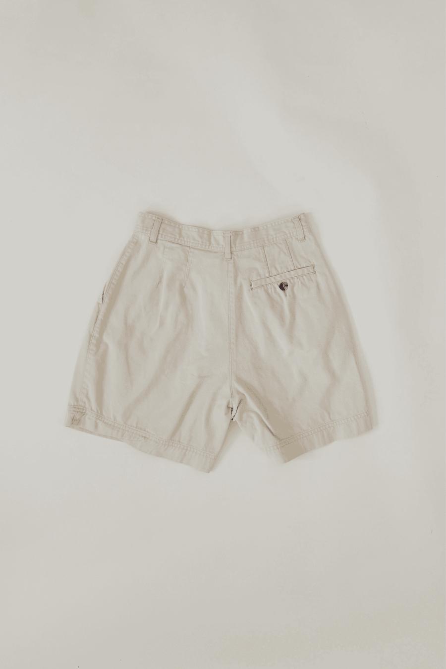 Early 2000s Vintage Charter Club Beige High Waist Shorts Size 6P