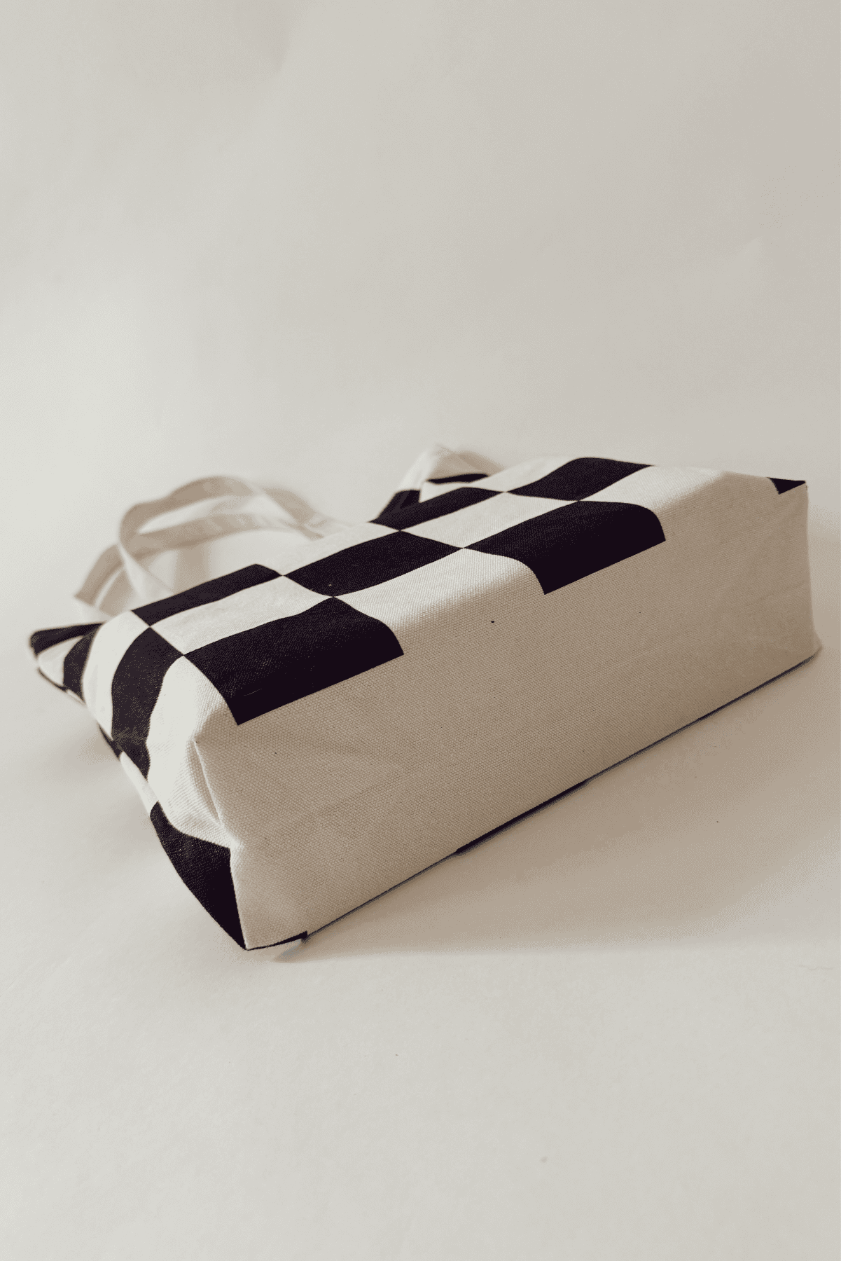 Organic Cotton Black Sands Checker Tote 2.0